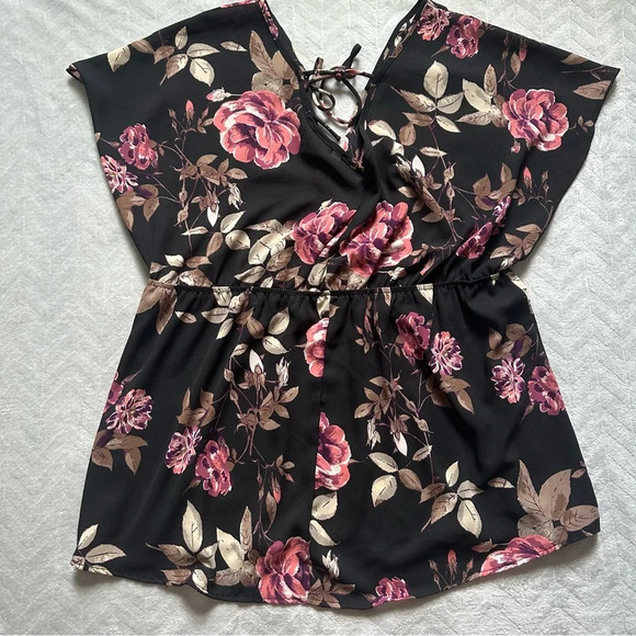 Torrid Babydoll Sleeveless Babydoll Surplice Top Floral‎ Black Size L (0) - Picture 5 of 7